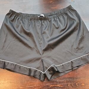 Ekouaer Black Satin Pajama Shorts with White Trim - XL